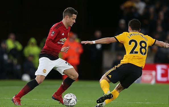 的表现首次 的表现首次