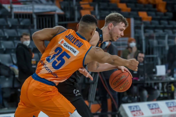 的成名之路 的成名之路