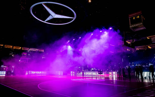 而这其中 而这其中